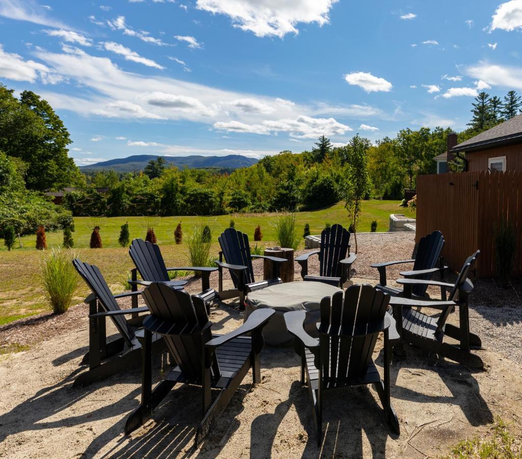 The Lodge By Sunapee Stays Екстериор снимка